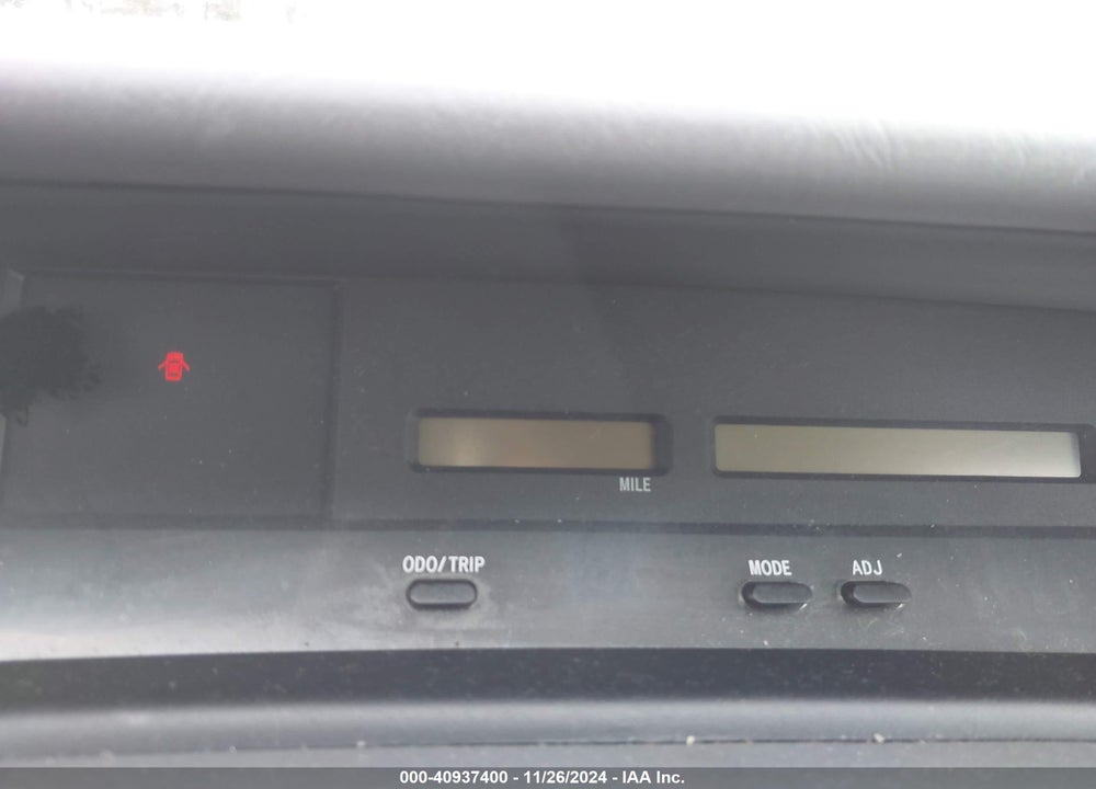 2001 TOYOTA AVALON XL VIN: 4T1BF28B31U194117