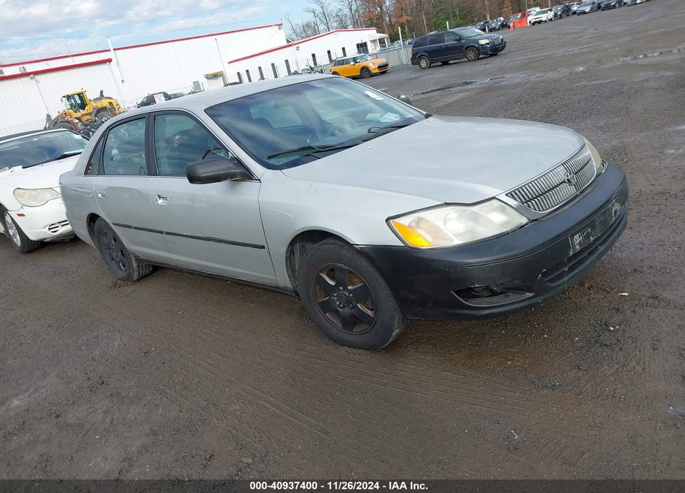 2001 TOYOTA AVALON XL VIN: 4T1BF28B31U194117