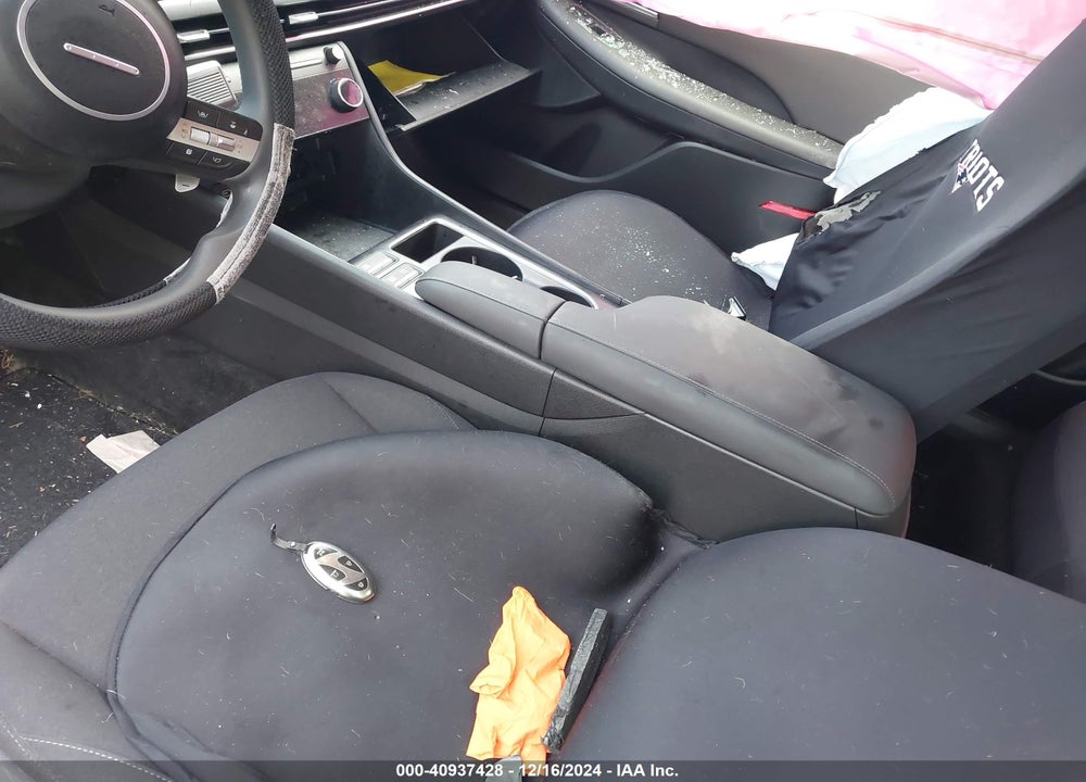 2024 HYUNDAI SONATA SEL VIN: KMHL64JA9RA381814