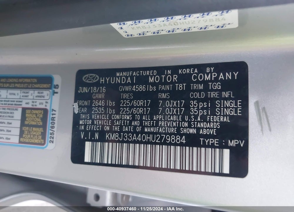 2017 HYUNDAI TUCSON SE VIN: KM8J33A40HU279884
