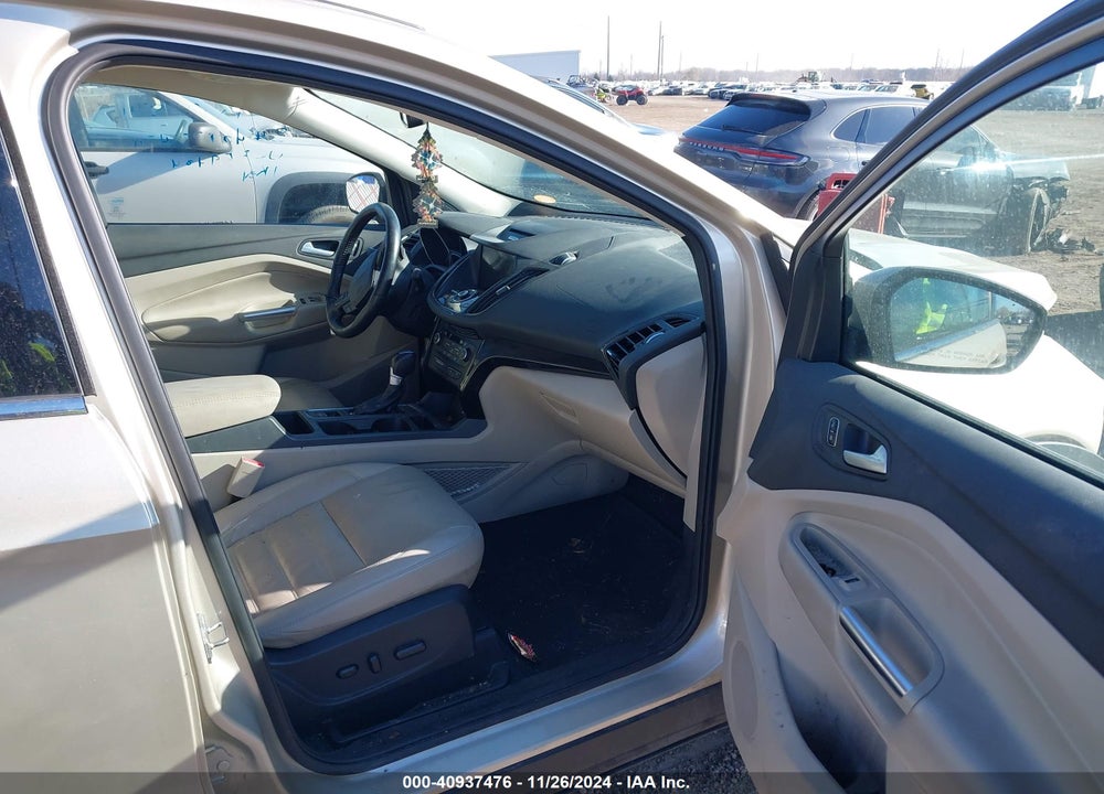 2017 FORD ESCAPE TITANIUM VIN: 1FMCU9JD6HUB59404