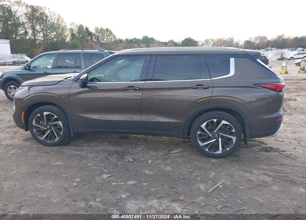 2023 MITSUBISHI OUTLANDER SEL 2.5 VIN: JA4J4VA84PZ040429