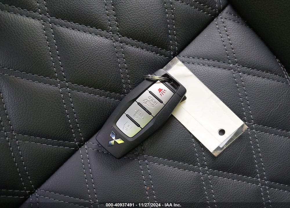 2023 MITSUBISHI OUTLANDER SEL 2.5 VIN: JA4J4VA84PZ040429