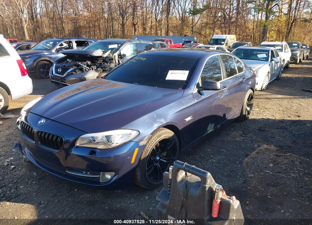 2013 BMW 528I XDRIVE VIN: WBAXH5C57DDW15605