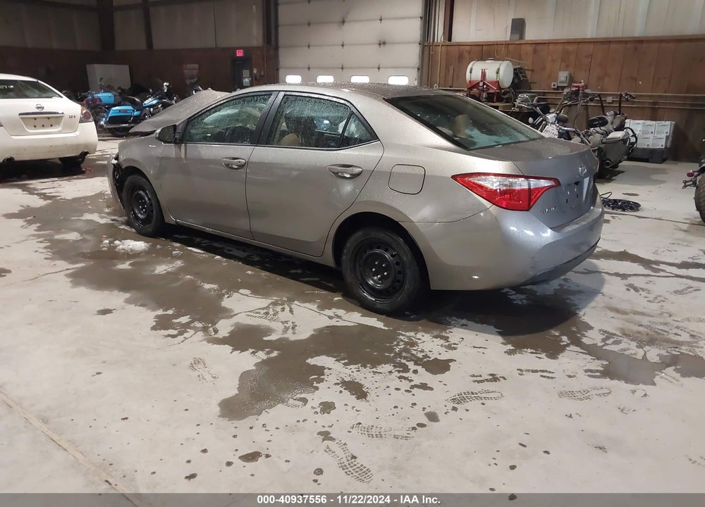 2015 TOYOTA COROLLA LE VIN: 5YFBURHE8FP277950