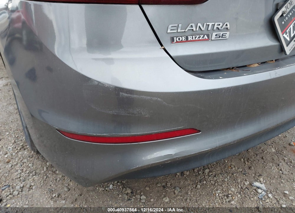 2017 HYUNDAI ELANTRA SE VIN: KMHD74LF9HU393646