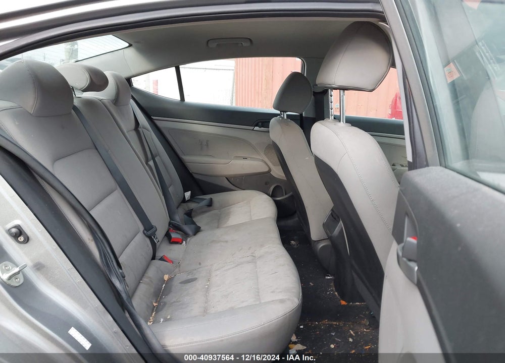 2017 HYUNDAI ELANTRA SE VIN: KMHD74LF9HU393646