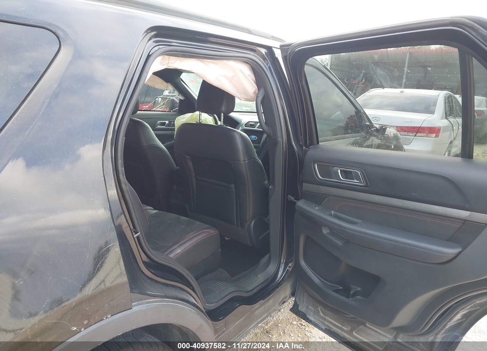 2018 FORD EXPLORER XLT VIN: 1FM5K7DH1JGA39905