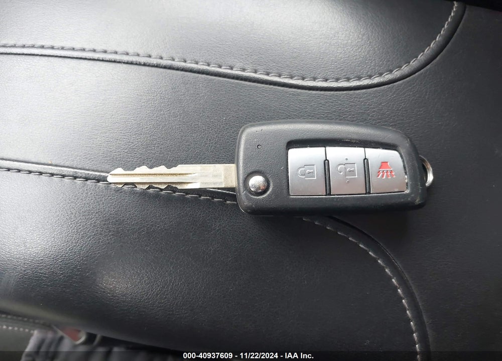 2020 NISSAN ROGUE S FWD VIN: JN8AT2MT4LW040678