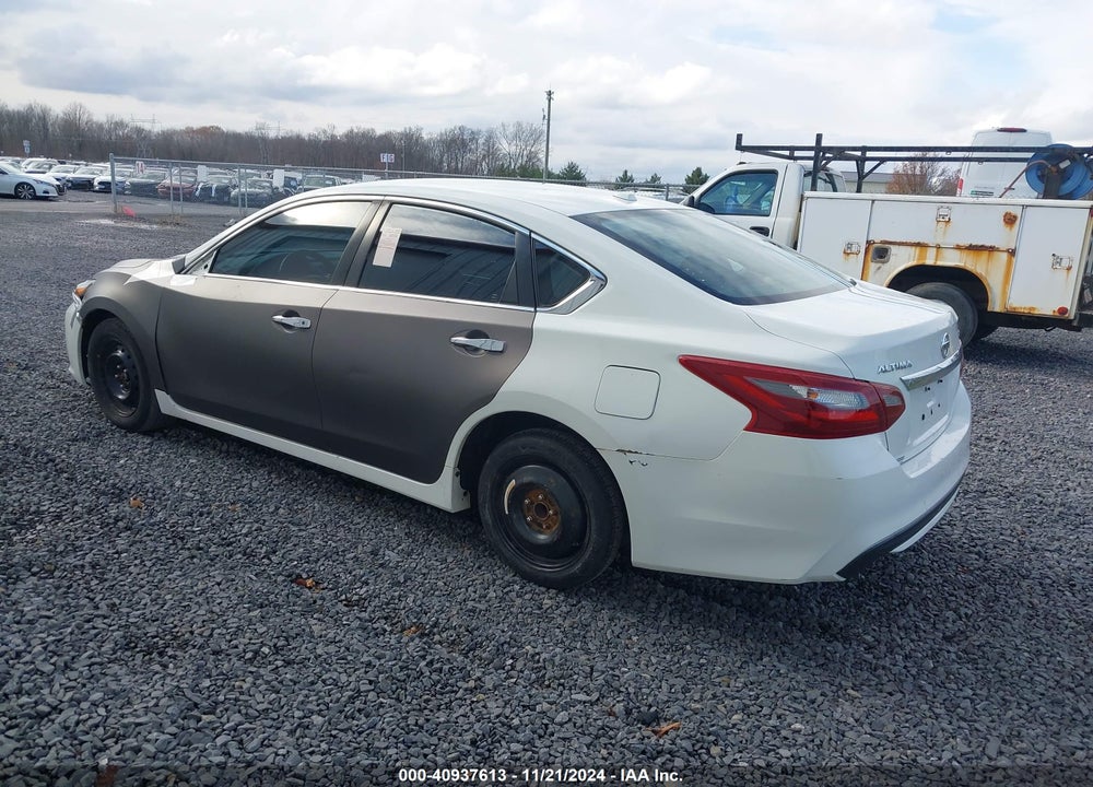 2018 NISSAN ALTIMA 2.5 SV VIN: 1N4AL3AP2JC157933