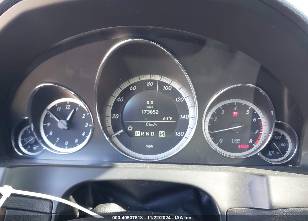 2011 MERCEDES-BENZ E VIN: WDDKJ7CB8BF069553