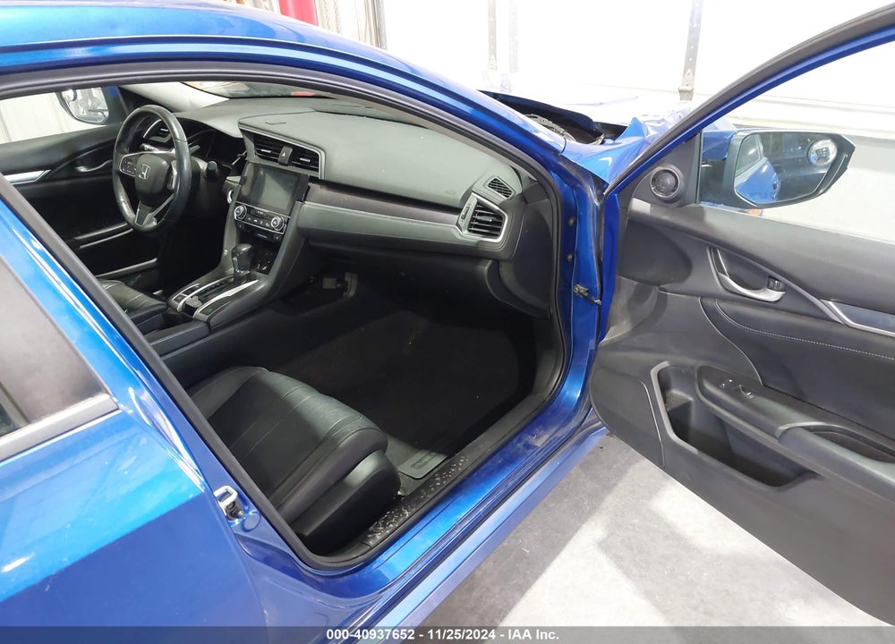 2017 HONDA CIVIC EX-L VIN: 19XFC1F71HE010874