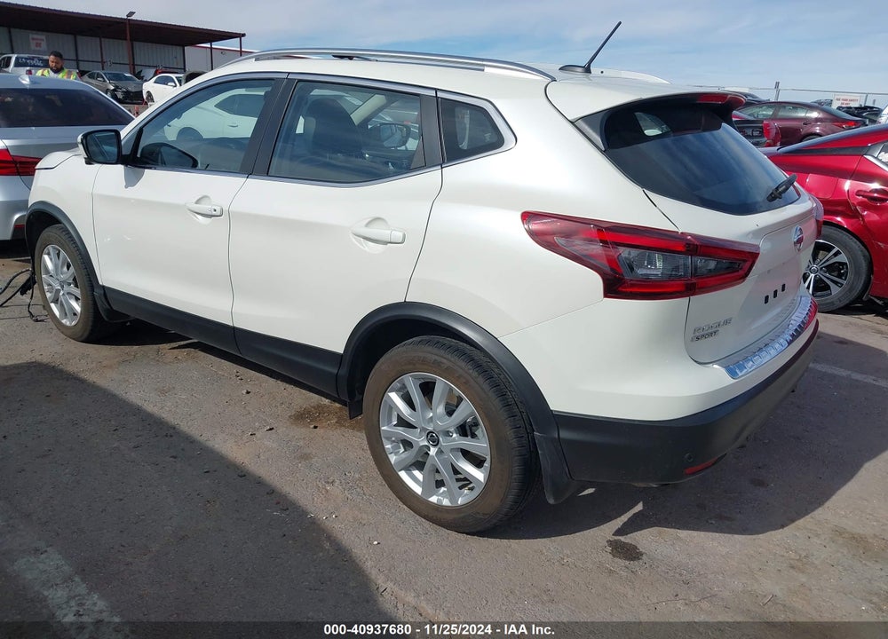 2022 NISSAN ROGUE SPORT SV AWD XTRONIC CVT VIN: JN1BJ1BW8NW488683