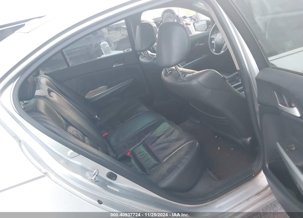 2008 HONDA ACCORD 2.4 EX-L VIN: JHMCP26838C051079