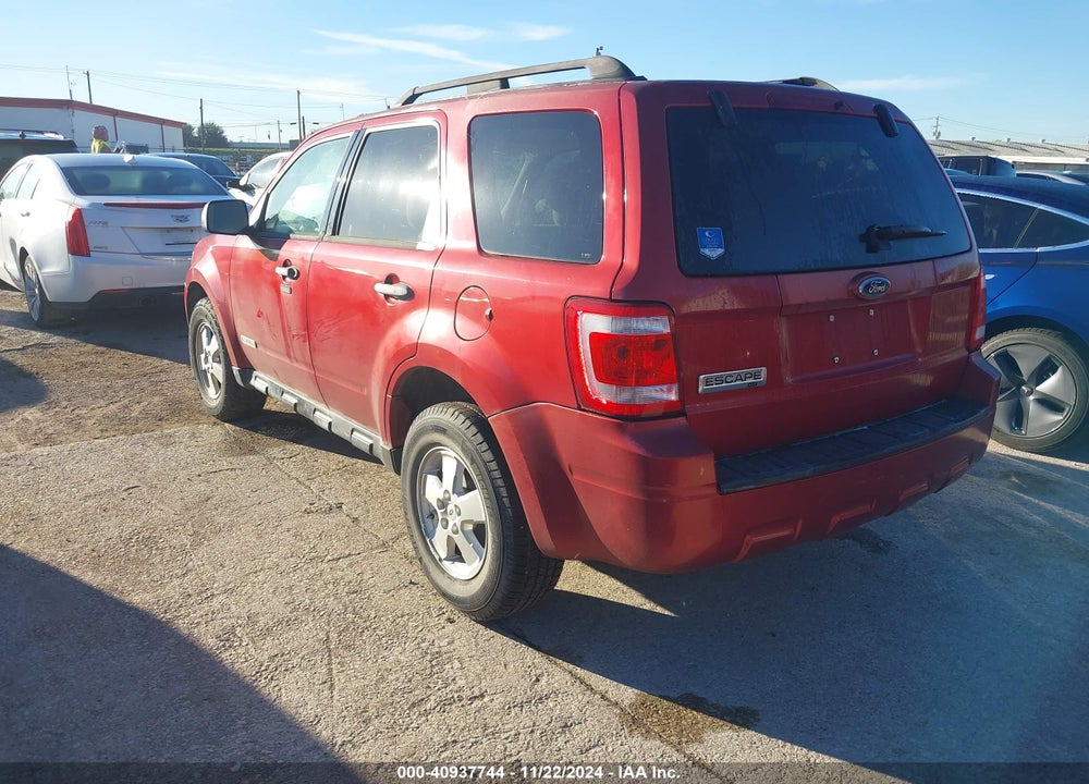 2008 FORD ESCAPE XLT VIN: 1FMCU03Z38KC80326
