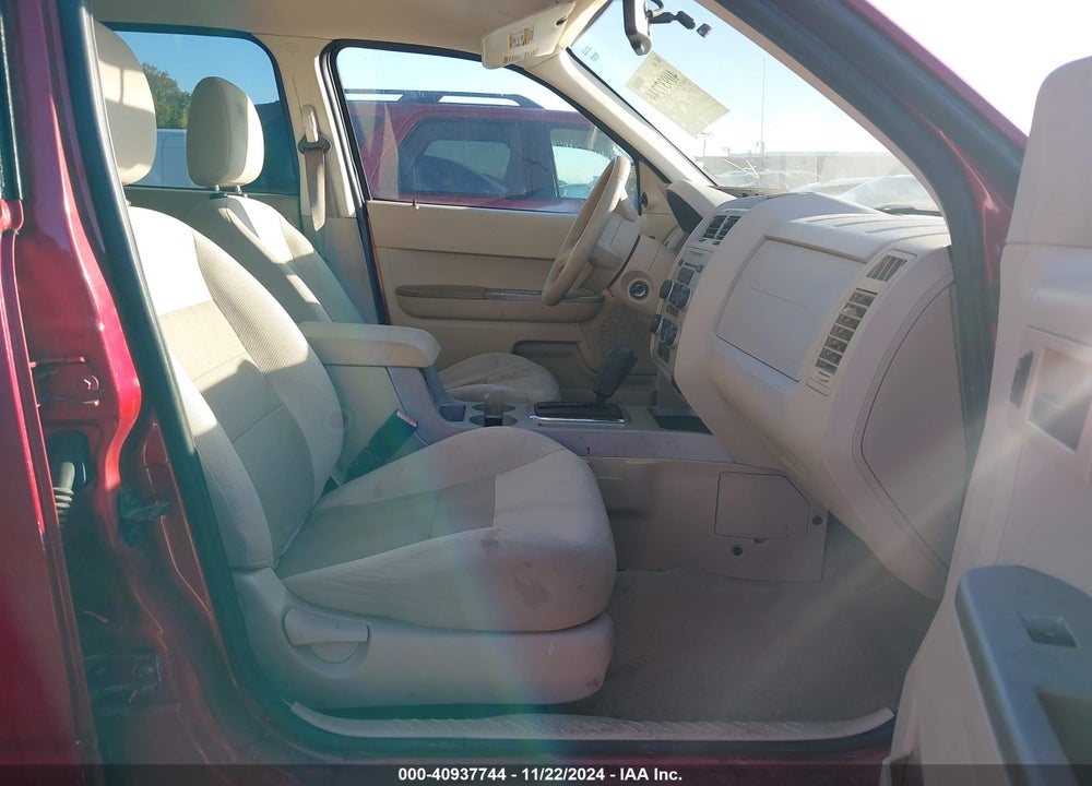2008 FORD ESCAPE XLT VIN: 1FMCU03Z38KC80326