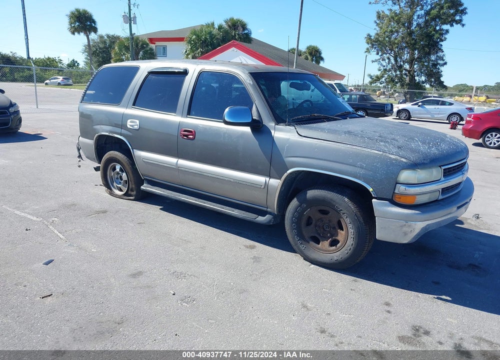 2000 CHEVROLET TAHOE ALL NEW LS VIN: 1GNEK13T5YJ121616
