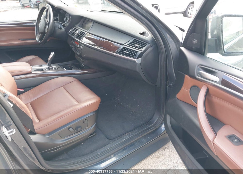 2013 BMW X5 XDRIVE35I/XDRIVE35I PREMIUM/XDRIVE35I SPORT ACTIVITY VIN: 5UXZV4C52D0E05016