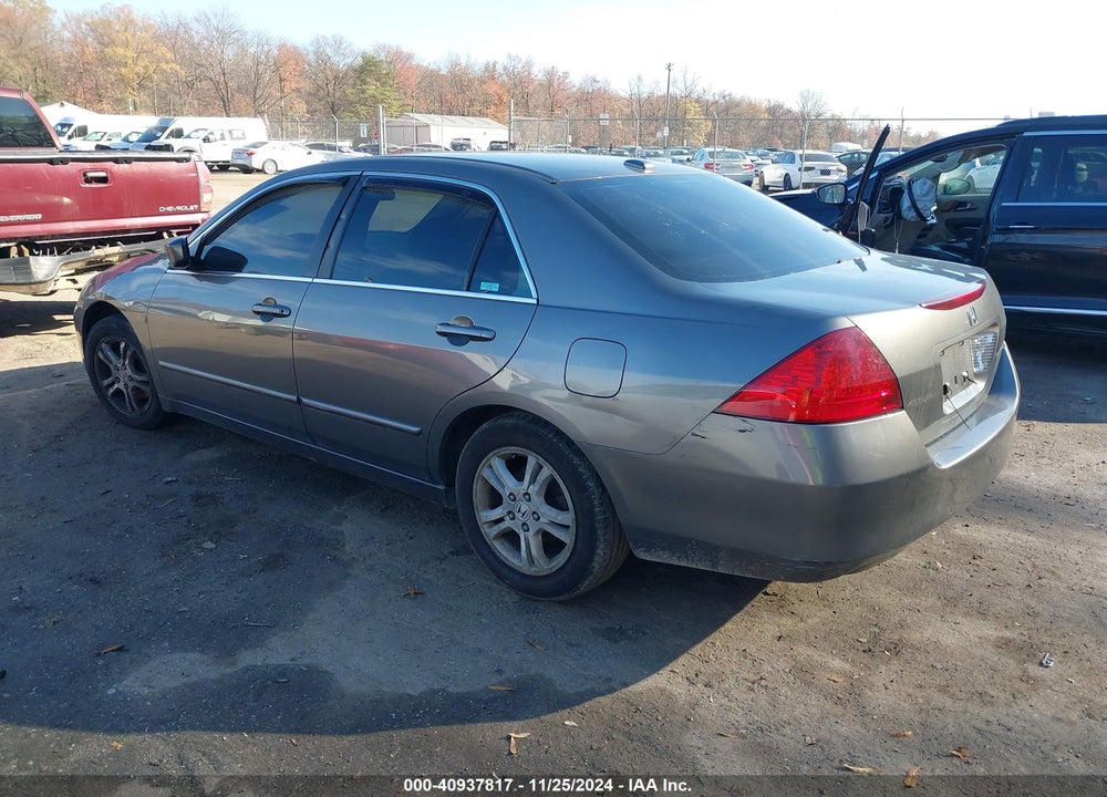 2007 HONDA ACCORD 2.4 EX VIN: 1HGCM568X7A195610