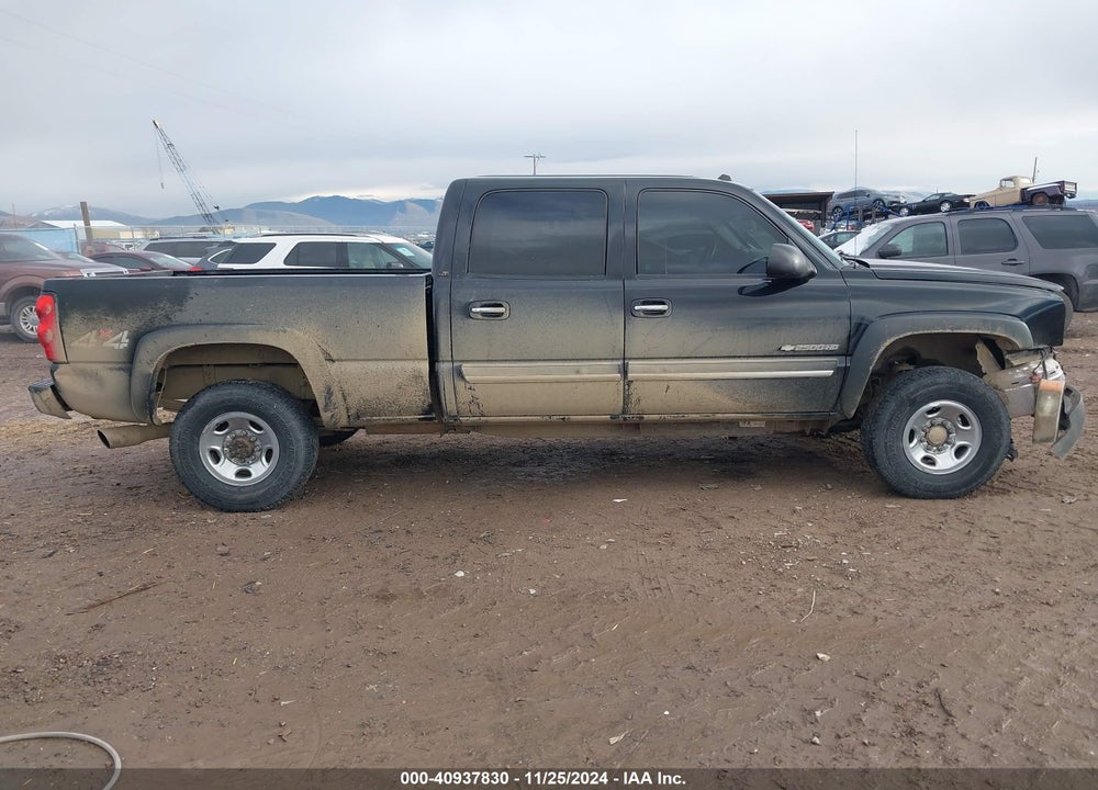 2004 CHEVROLET SILVERADO 2500HD LT VIN: 1GCHK23G44F196335
