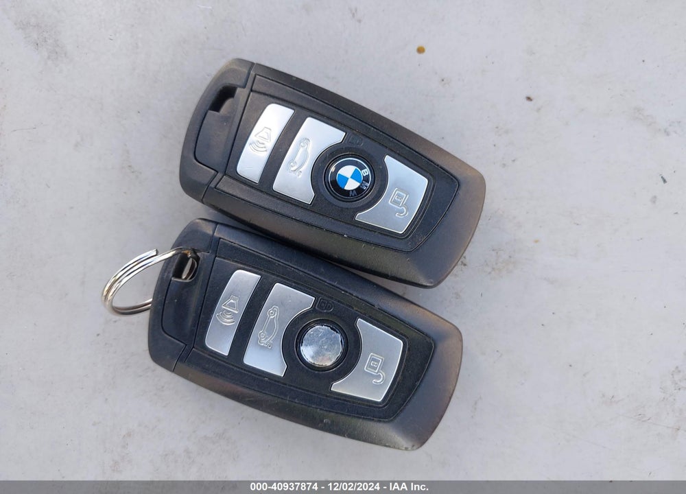 2012 BMW 528I VIN: WBAXG5C57CDY29415