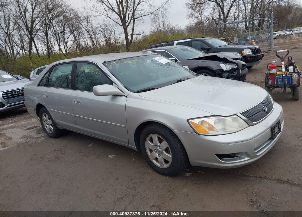 2002 TOYOTA AVALON XL VIN: 4T1BF28B32U230129