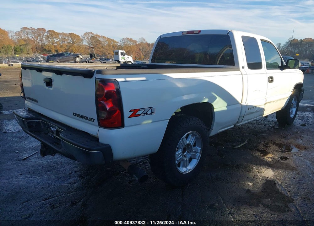 2003 CHEVROLET SILVERADO 1500 LS VIN: 1GCEK19T63E126454