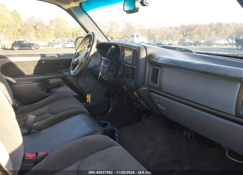 2003 CHEVROLET SILVERADO 1500 LS VIN: 1GCEK19T63E126454