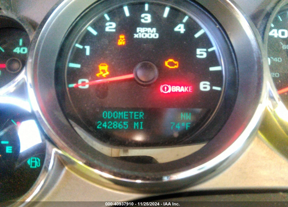 2012 CHEVROLET SILVERADO 1500 LT VIN: 3GCPKSE75CG283439