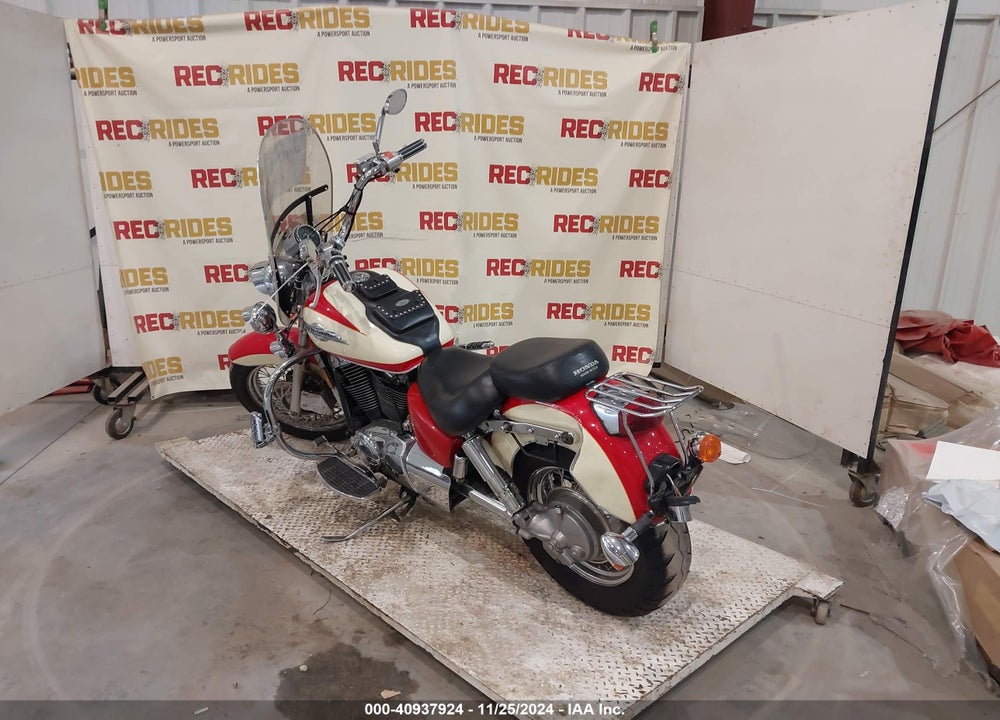 1997 HONDA VT1100 C2A/C2AC VIN: 1HFSC3230VA202157