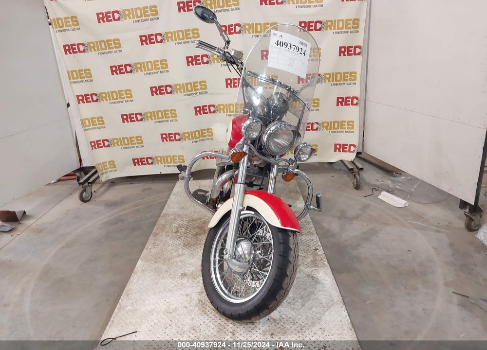 1997 HONDA VT1100 C2A/C2AC VIN: 1HFSC3230VA202157