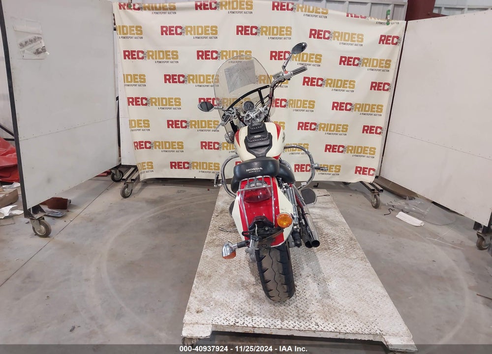 1997 HONDA VT1100 C2A/C2AC VIN: 1HFSC3230VA202157