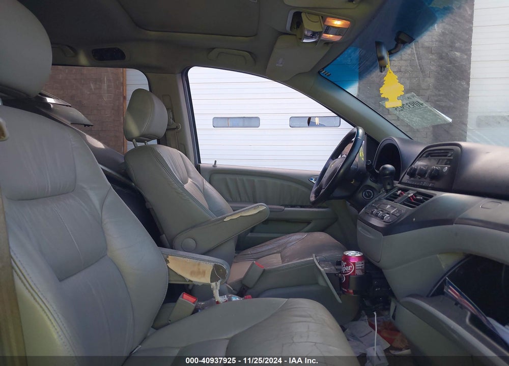 2007 HONDA ODYSSEY EX-L VIN: 5FNRL38637B009425