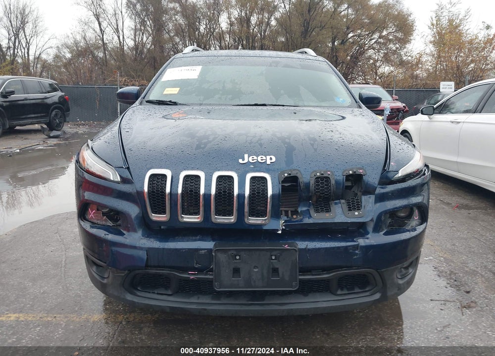 2018 JEEP CHEROKEE LATITUDE FWD VIN: 1C4PJLCB6JD604916