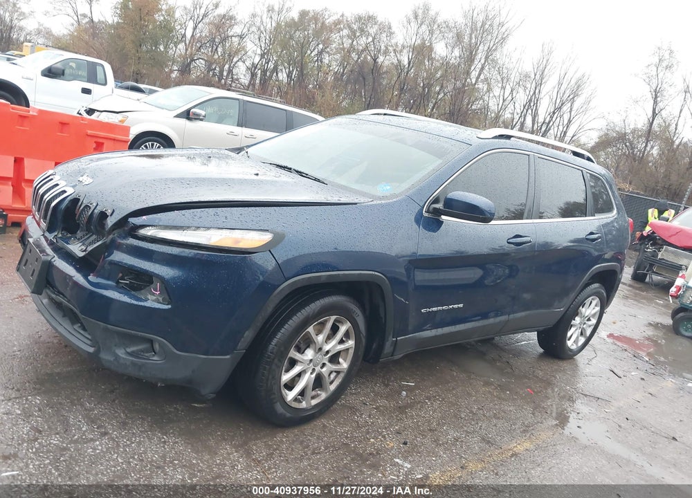 2018 JEEP CHEROKEE LATITUDE FWD VIN: 1C4PJLCB6JD604916