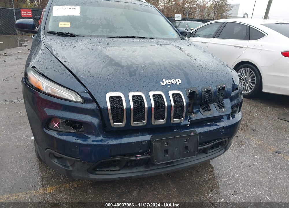 2018 JEEP CHEROKEE LATITUDE FWD VIN: 1C4PJLCB6JD604916
