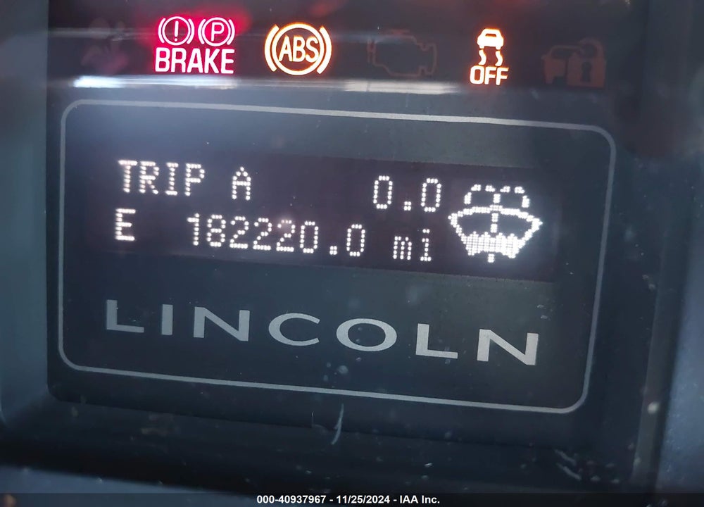 2012 LINCOLN NAVIGATOR VIN: 5LMJJ2H52CEL00636