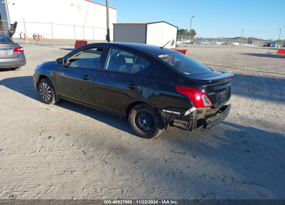 2017 NISSAN VERSA 1.6 S+ VIN: 3N1CN7AP5HL831157