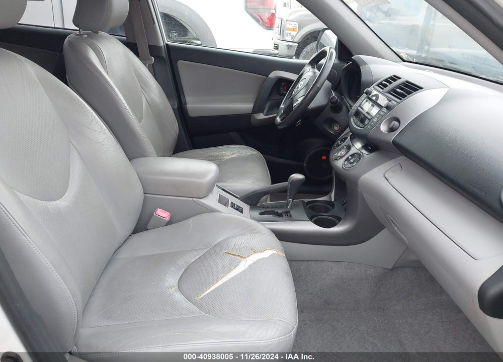 2008 TOYOTA RAV4 LIMITED VIN: JTMZD31V385099502