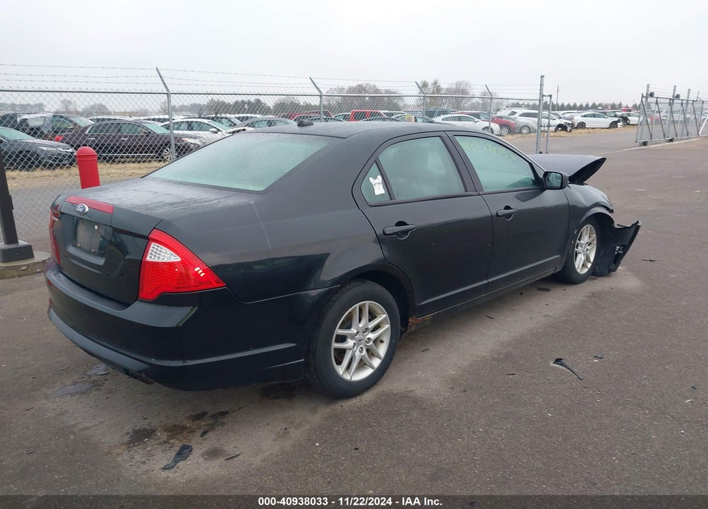 2012 FORD FUSION S VIN: 3FAHP0GAXCR259196