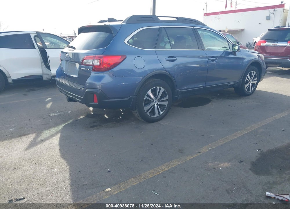 2018 SUBARU OUTBACK 2.5I LIMITED VIN: 4S4BSAKC6J3247826