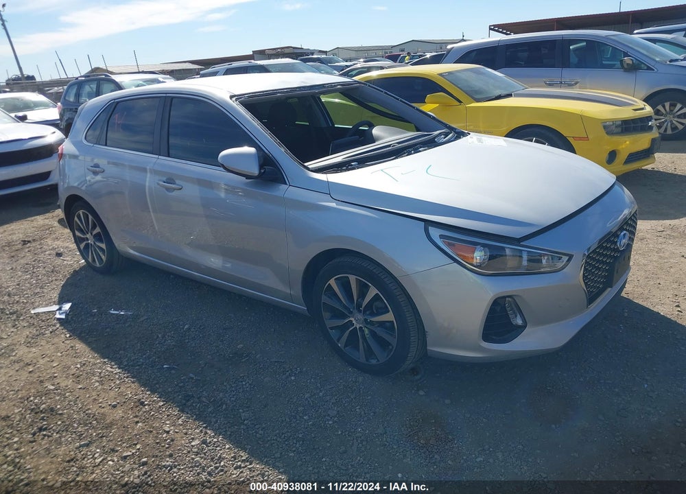2018 HYUNDAI ELANTRA GT VIN: KMHH35LE5JU025240