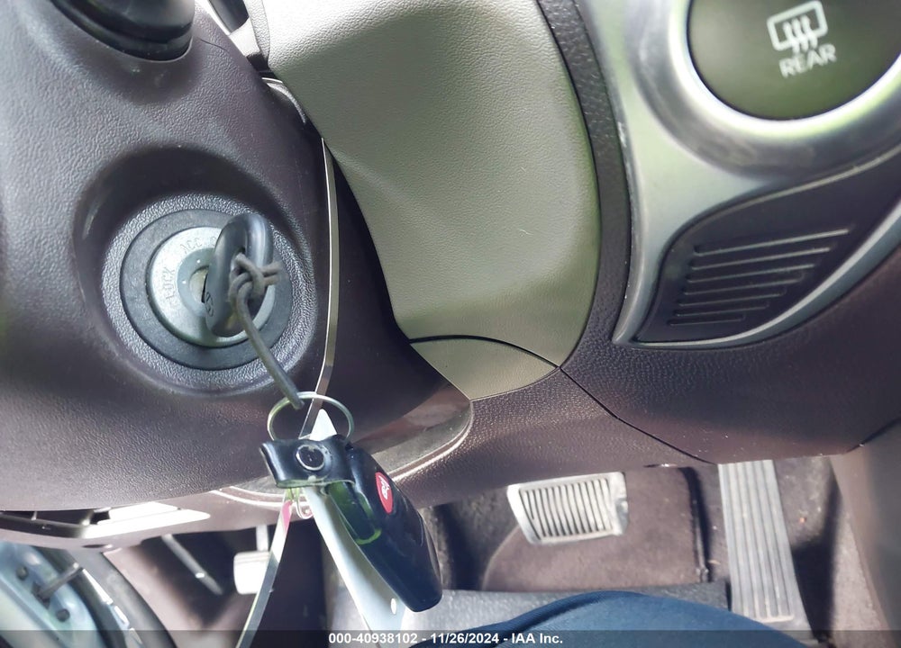 2013 HYUNDAI TUCSON GLS VIN: KM8JUCAC1DU695117