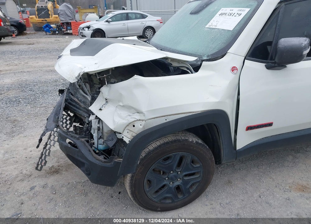 2018 JEEP RENEGADE TRAILHAWK 4X4 VIN: ZACCJBCB1JPH06232