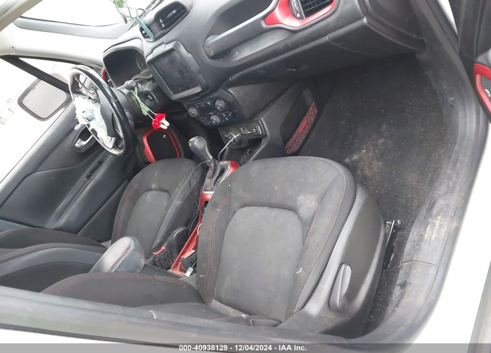 2018 JEEP RENEGADE TRAILHAWK 4X4 VIN: ZACCJBCB1JPH06232