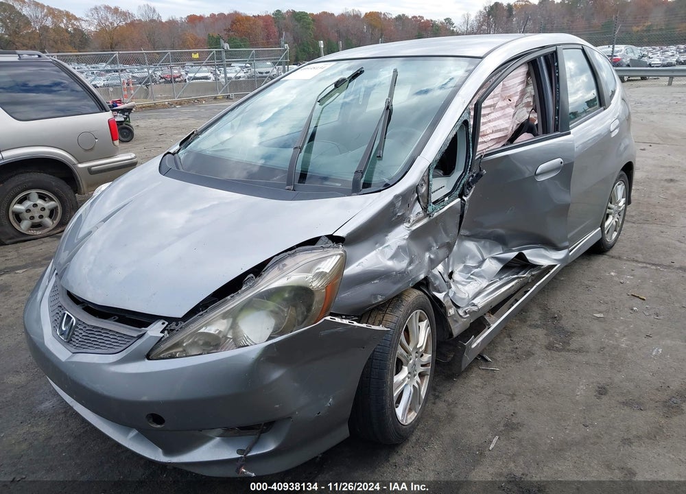 2010 HONDA FIT SPORT VIN: JHMGE8H49AC035639