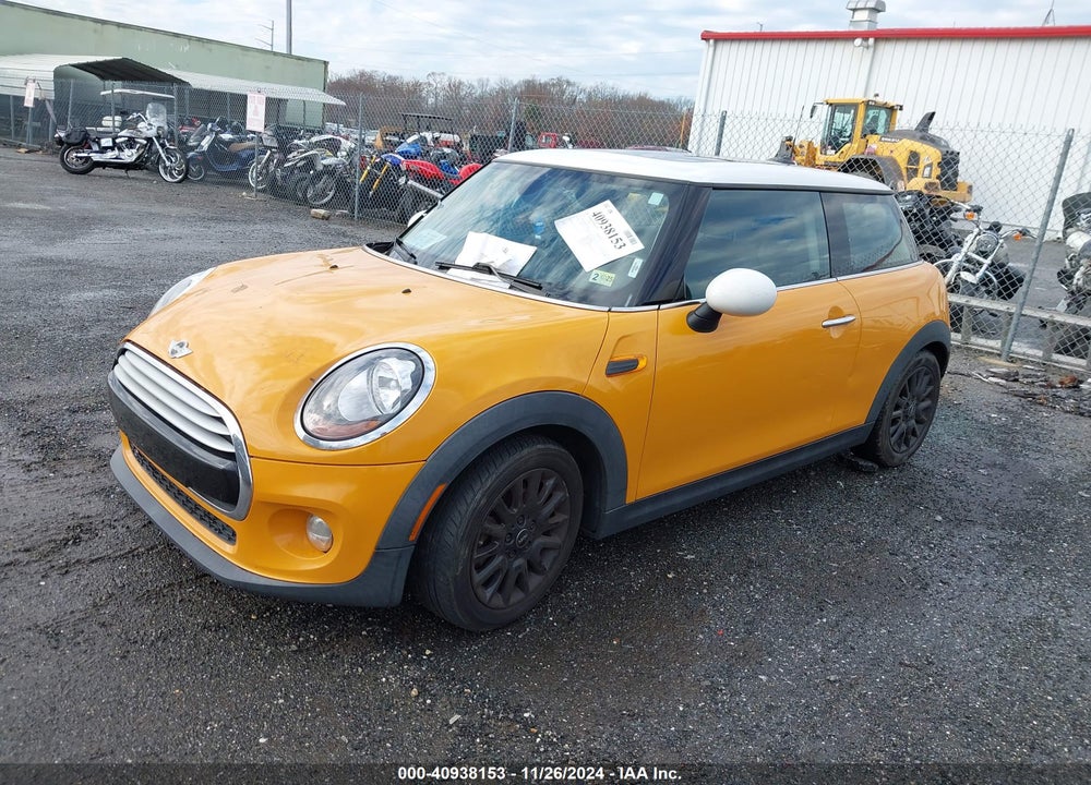 2014 MINI HARDTOP COOPER VIN: WMWXM5C50ET972949