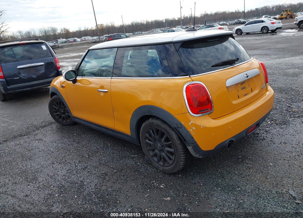 2014 MINI HARDTOP COOPER VIN: WMWXM5C50ET972949