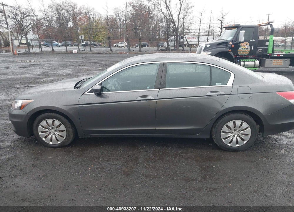 2011 HONDA ACCORD 2.4 LX VIN: 1HGCP2F32BA037197