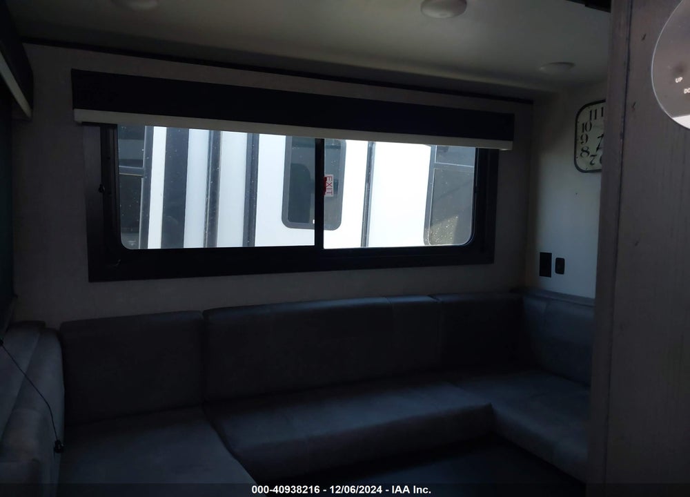2023 JAYCO JAY FLIGHT TRAVEL TRAILER VIN: 1UJBB0BM5P1J40097